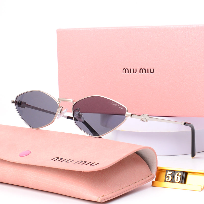 MAIO BLACK - 2 Óculos Unissex - MIU MIU 56zs | Prada - COMPRE 1 LEVE 2