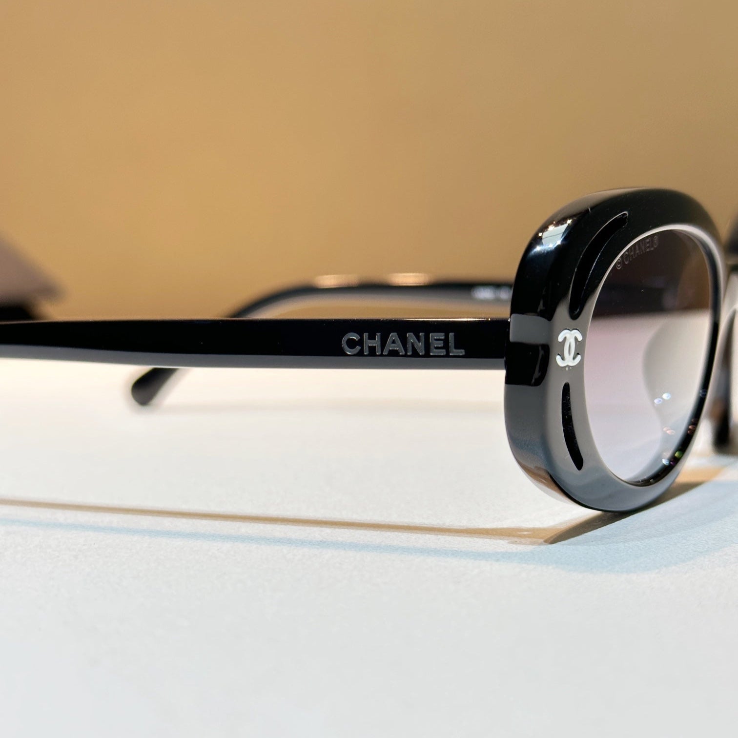 Óculos de Sol Chanel High Classy