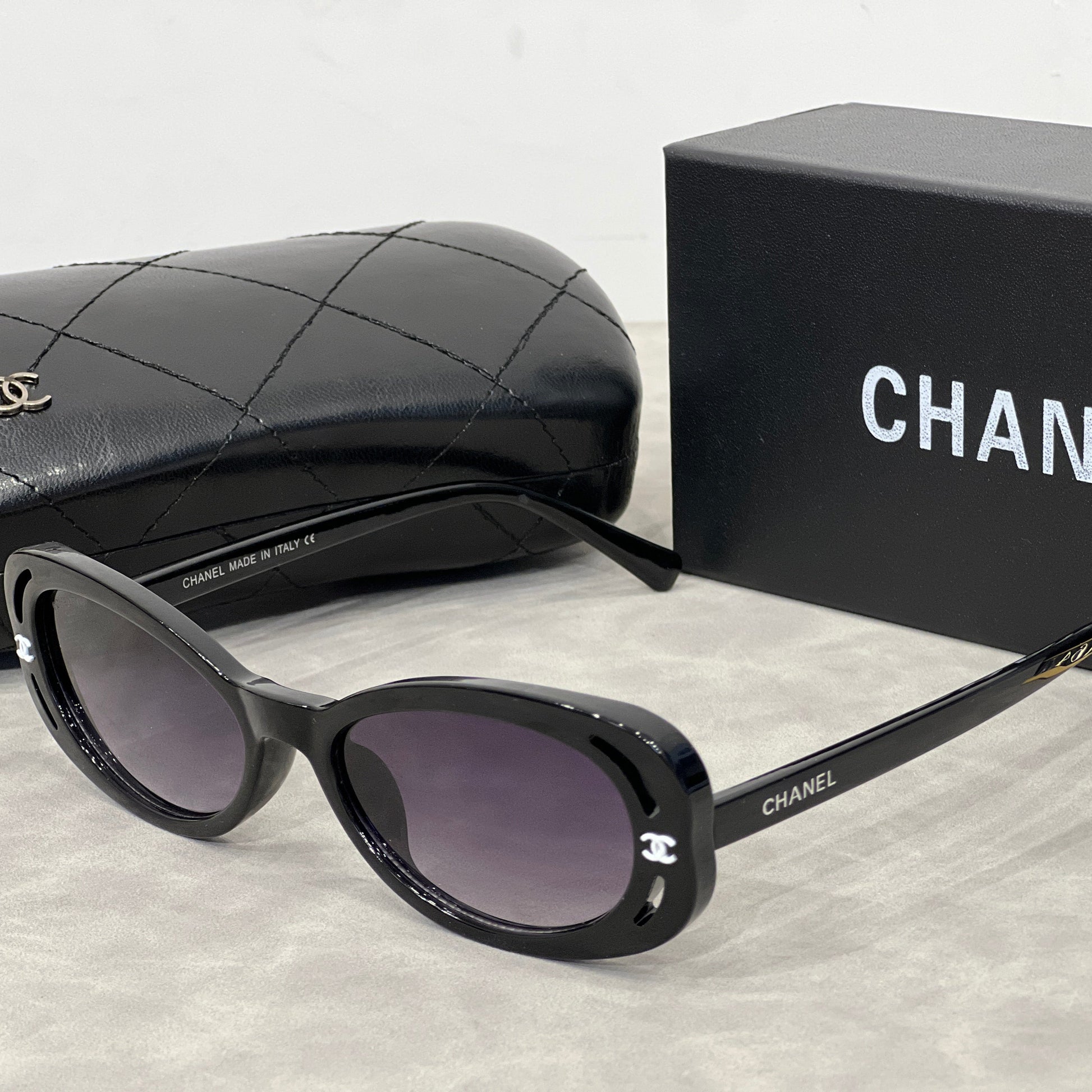 Óculos de Sol Chanel High Classy