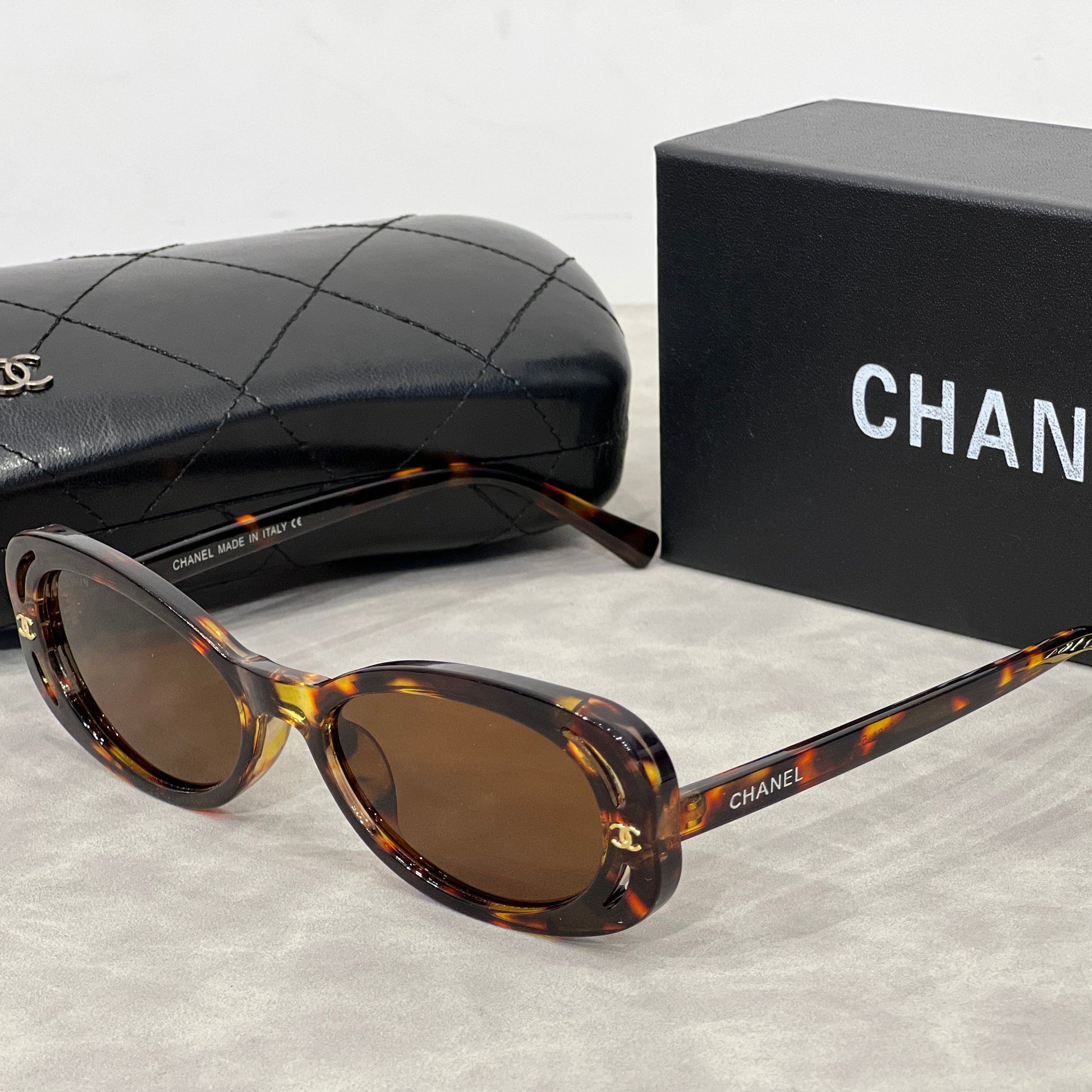 Óculos de Sol Chanel High Classy