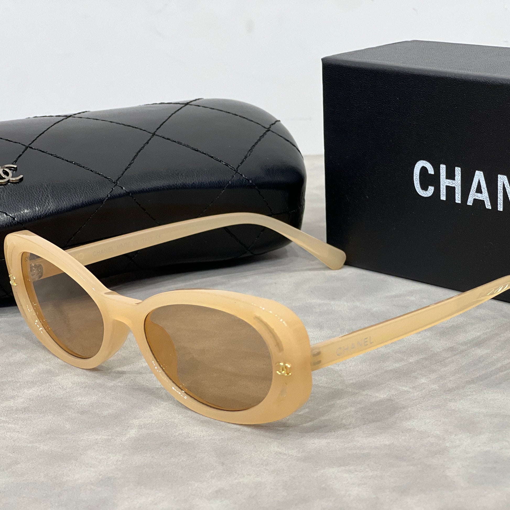 Óculos de Sol Chanel High Classy